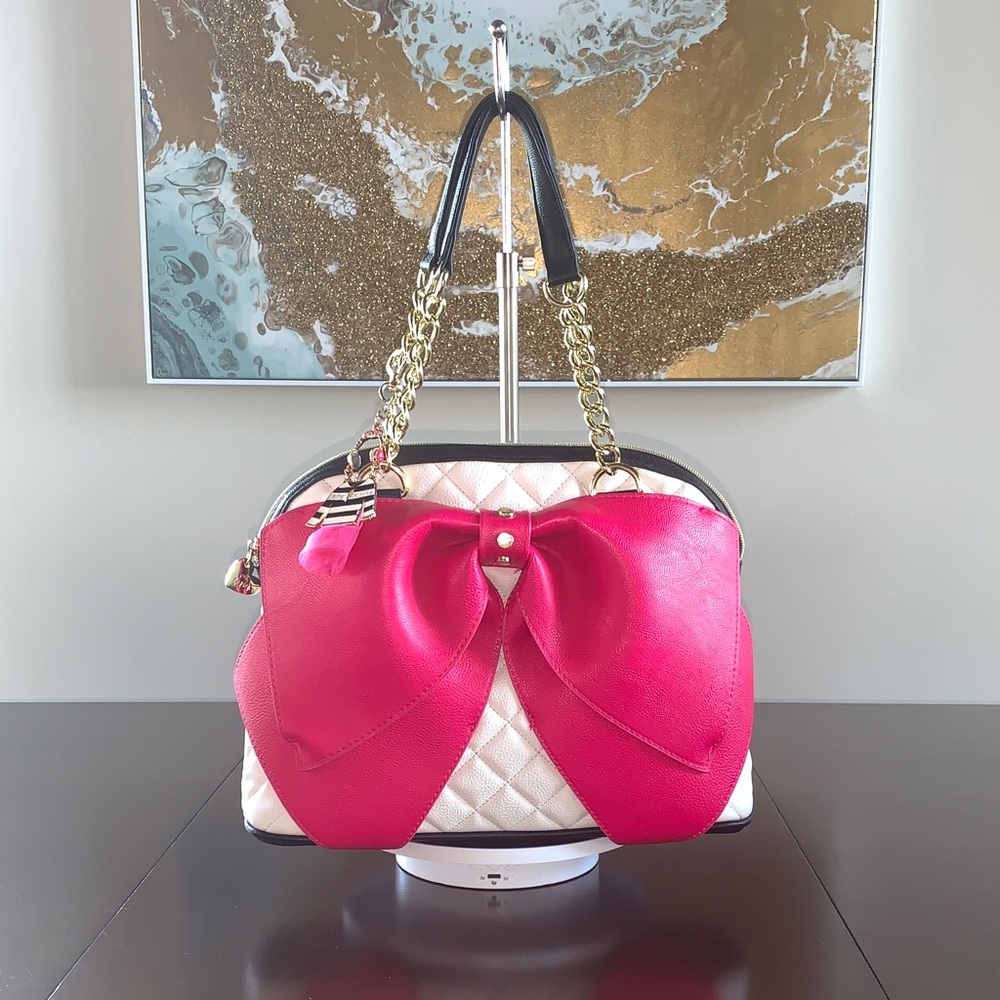 Betsey Johnson pink bow bag and rare keychain EUC